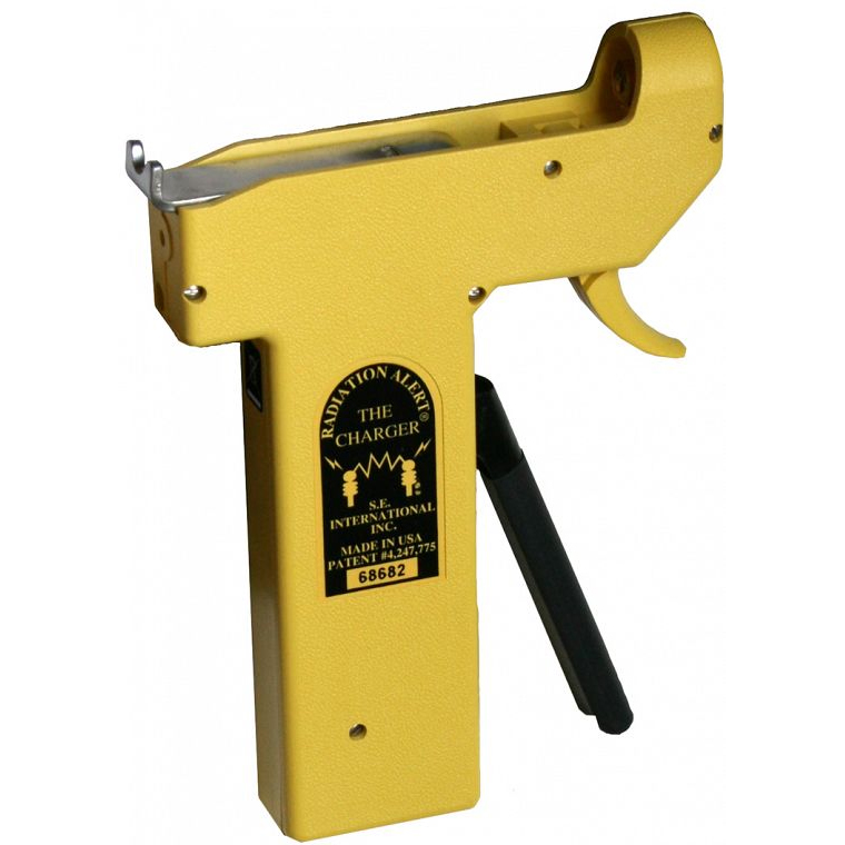 SE International handheld dosimeter charger